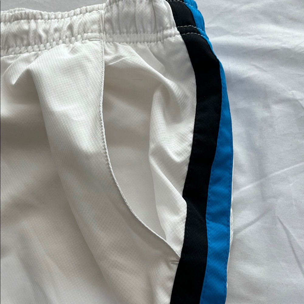 Lacoste White Joggers with Blue and Black Stripes - Picture 7 of 13